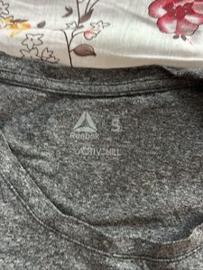Reebok T shirt
