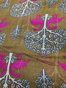 Elegant Printed Saree - no Blouse