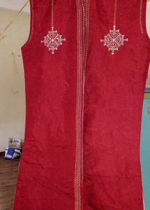 Ethnic Sleeveless Kurti / Jacket