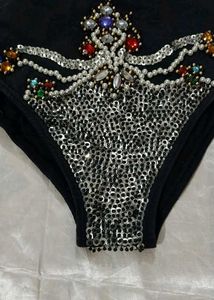 Stylish Body  Suit 👌🖤🖤