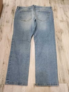 Sc2213 Amazon Essential Jeans Size 38