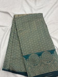 Elegant Green Patterned Saree