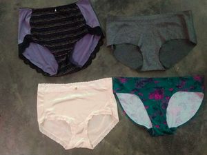 Assorted Women Bundle - Size Large