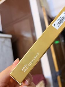 Lakme Ultimate Glam Liquid Lipstick