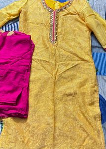 Yellow &amp; Pink Salwar Kameez Suit