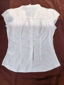 H&amp;M Stripped Fitted V-Neck Top