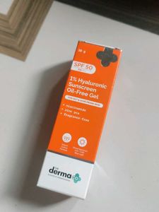 The Derma Co. 1% Hyaluronic Sunscreen SPF 50