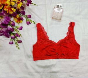🇳🇿💫💗Hot Look Red Lace Trim Bra