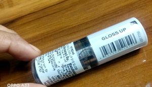 Makeup Revolution Eye Gloss