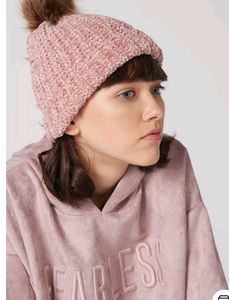Sweatshirt With Long Sleeves And  Hood
