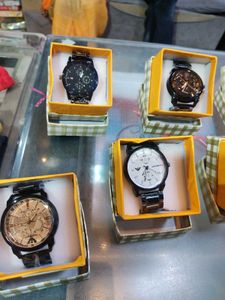 Analog Watch For Men Women