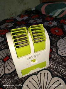 Mini Air Fan cooler with ice chamber