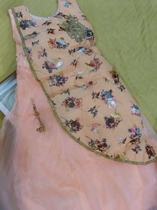 Brand New Unused 32 Number Log Frock