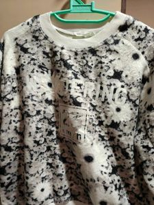 Patterned Pullover Sweater