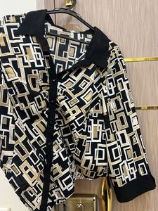 Geometric Print Top