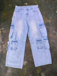 baggy cargo