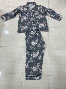🌸 SOLD OUT Style! Classy Grey Floral Co-ord✨