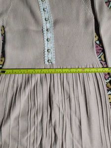 Elegant Winter Knit Maxi Dress