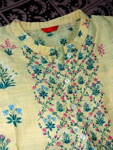 Floral Print Top - Size 10