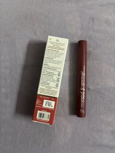 Mamaearth Moisture Matte Lipstick - Carnation Nude