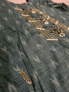 Elegant Grey Embroidered Kurta
