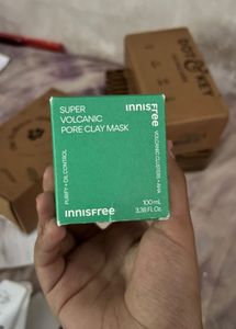 Innisfree Super Volcanic Pore Clay Mask