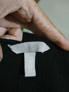 Sleeveless Black Top