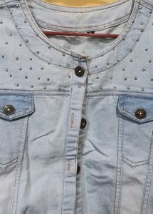Denim Jacket For All Seasons