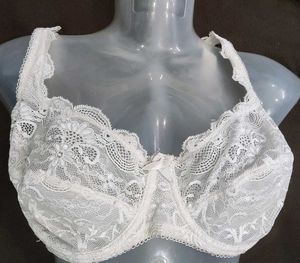 White Lace Bra 🖤