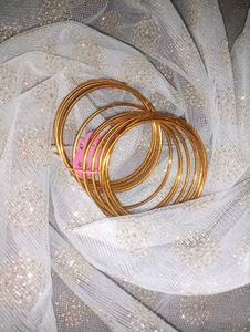 Golden Bangle 💐