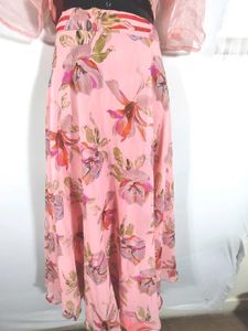 Pink Floral Print Blouse And Skirt (Women&#39;s)