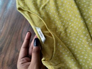 ONLY Yellow Print Top