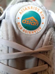 Asian Sneakers for Men (Size: UK 7, White)