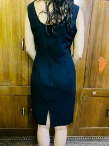 black dress   with slit