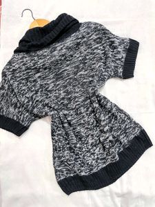 Monochromatic Pullover Top By Esmara A