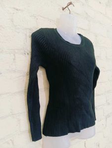 Elegant Black Knit Dress