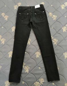 Black Jeans