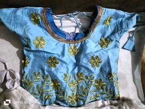 Girl&#39;s Ethnic Lehenga Choli set