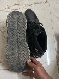 Black Nike Air Jordan Sneakers