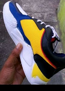 Stylish Multicolor Sports And Walking Shoe For Men