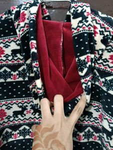 Hoodie with Reindeer i