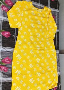 🆕 Beautiful Yellow 💛 Kurti It&#39;s Totally New