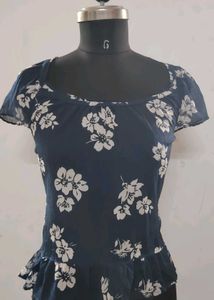 Floral Navy Square Neck Top