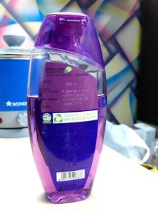 Fiama Shower Gel - Radiant Skin