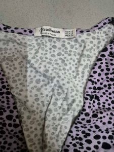 Spotted Sleeveless Top