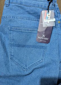 Women&#39;s Jeans