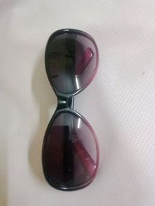 A Pinkish Black Sunglass