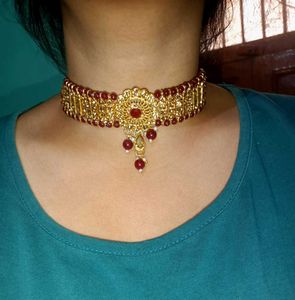 Choker Necklace