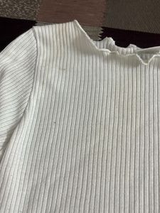 A White Top  😌