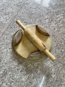 Wooden Rolling Pin &amp; Board Set